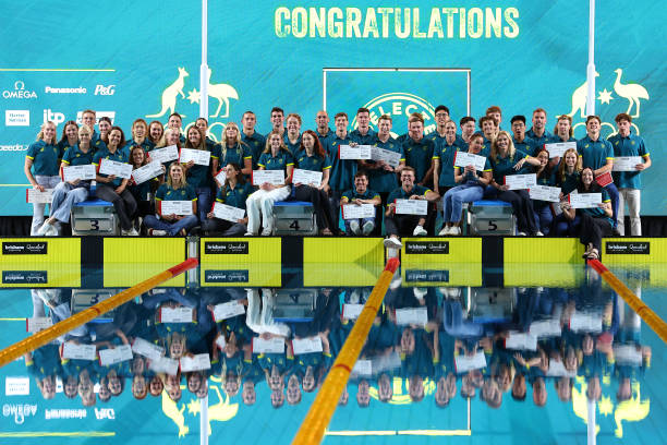 游泳池里的水会传播艾滋病吗？听听医生怎么说