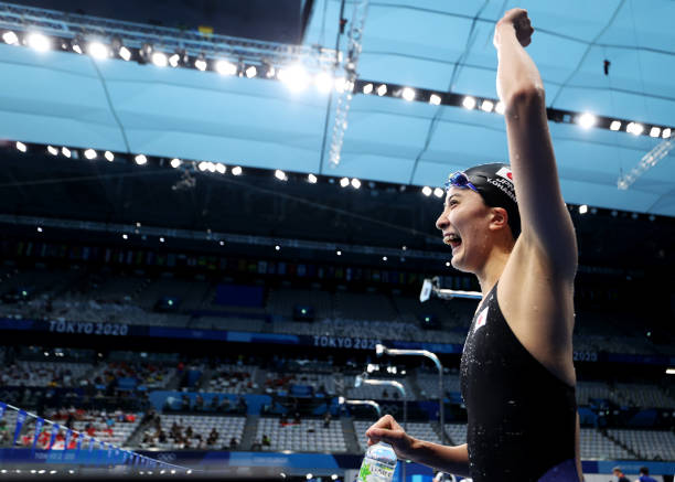 腰椎间盘突出康复运动：游泳的正确姿势与禁忌