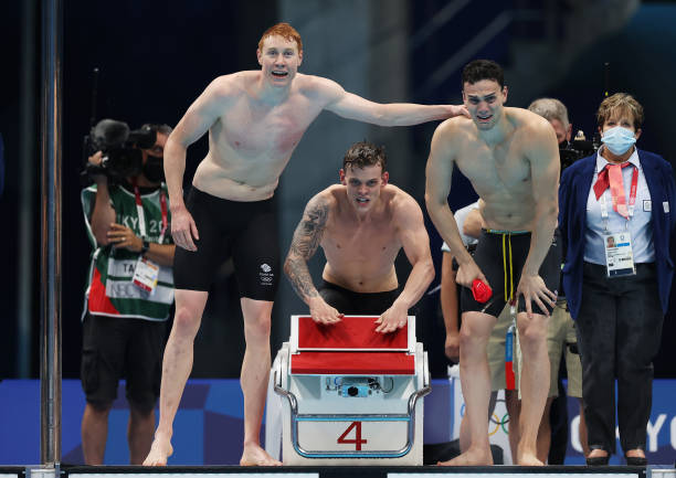 罗湖体育馆游泳馆的泳池是标准50米吗？