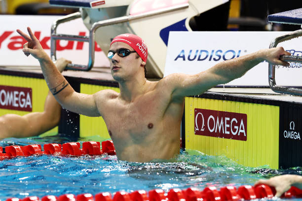 郑州游泳教练证考试常见问题解答：报名、费用、时间等