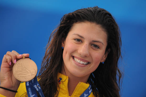 运动减脂指南：游泳和慢跑，如何选择更高效？