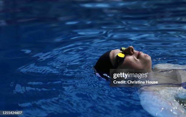 游泳比赛规则简介：内容结构与注意事项