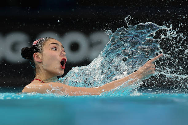 从基因到泳池：浙江游泳队父母身高要求的深层探讨
