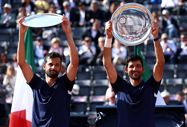 网球凌空抽球规则详解：何时可以空中截击？