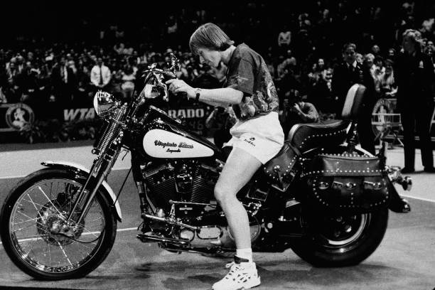 德约科维奇：网球场上最帅气的王者