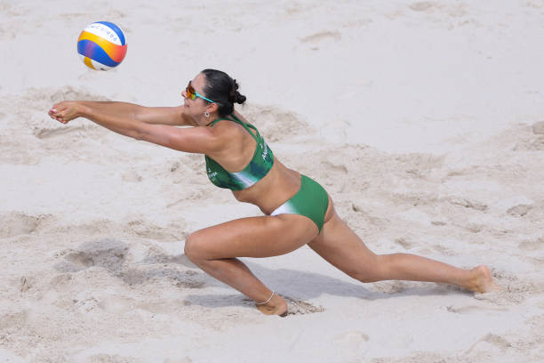 排球插上战术详解：三个关键步骤与实战技巧