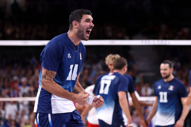 排球常见错误及纠正方法：避免练习中的误区