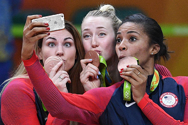 湖南中考垫排球技巧速成：视频指导助你轻松过关