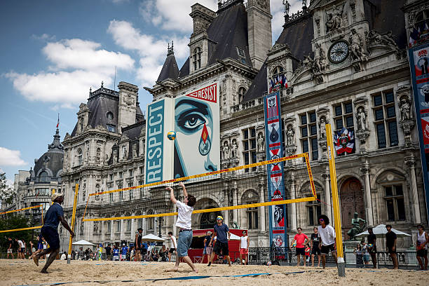 图解排球比赛阵型：4-2、5-1、6-2站位详解