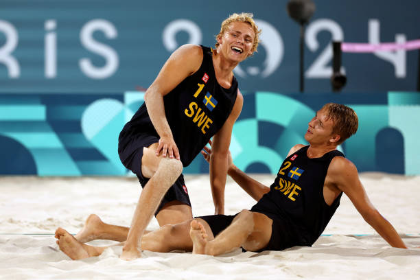 日本女排联赛焦点战：JT Marvelous vs NEC Red Rockets