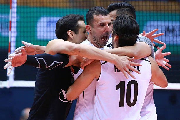 成都中考排球满分动作分解，一步步教你拿高分