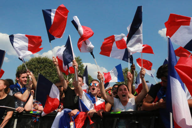 终极观赛助手：世界杯完整直播时间与分组对阵表