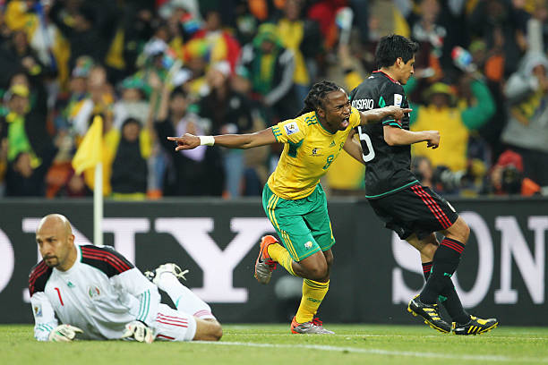 世界杯背后的经济：赛事如何影响主办国与全球市场？