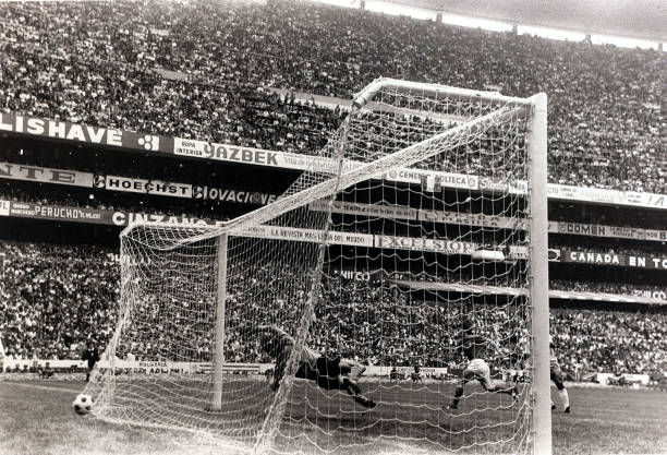 从球员到教练：世界杯角色的演变史